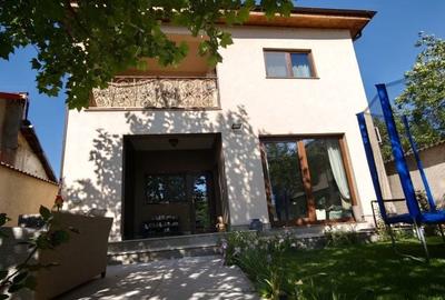 Casă cu 4 camere în Cernica - 1