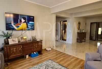 Casa 5 camere de vanzare in Baciu - 2