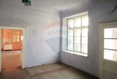 Casă cu 4 camere cu Teren 317 Mp în Dumbrăveni - 10