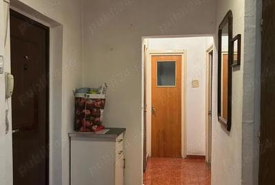 Apartament cu 3 camere semidecomandat în Pantelimon - 2