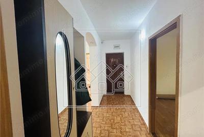 Ap cu 4 camere, 86 mp utili, 2 balcoane, garaj spatios - Zona Tilisca - 5