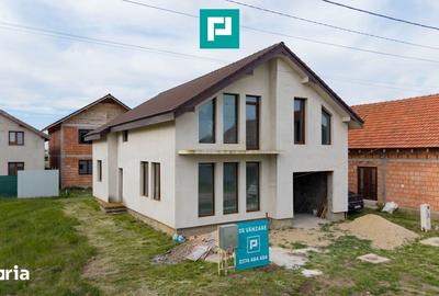 Casă cu 5 camere cu Teren 250 Mp în Central - 2
