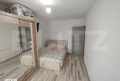 Apartament cu 3 camere în Micro 6 - 3