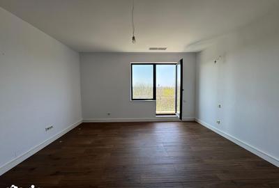Apartament cu 4 camere decomandat în Herăstrău - 13