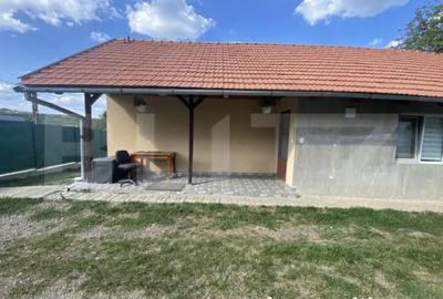 Casă cu 4 camere cu Teren 3300 Mp în Gârceiu - 3