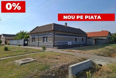 Casa amenajata in Nadlac pe strada Dr. Martin Luther (strada larga) Casa amenajata in Nadlac pe strada Dr. Martin Luther (strada larga) - 1