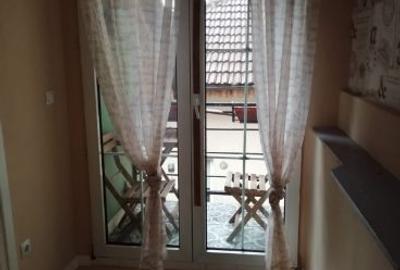 Apartament cu 3 camere decomandat în Horea - 4