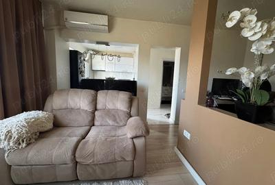 Garsoniera de vanzare- pozitie excelenta -open space-centrala proprie-mobilata - 3