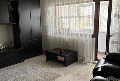 Apartament cu 3 camere decomandat în Central - 3