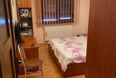 Apartament cu 3 camere în Central - 3