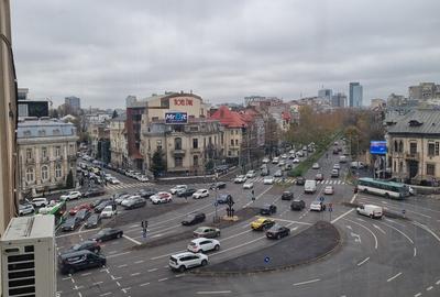 Piata Romana- rond - 5