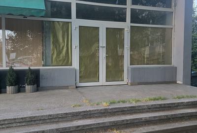 Spațiu comercial, de 30 mp, în Central - 1