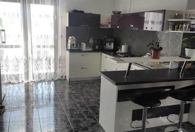 Casa constructie noua,priveli?te superba - 3