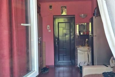 Apartament nedecomandat în Tractorul - 1