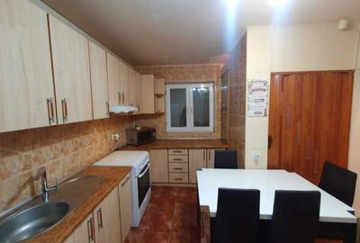 Apartament cu 3 camere semidecomandat în Tineretului - 5