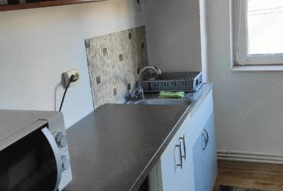 Apartament cu 2 camere semidecomandat în Central - 1