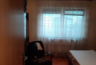Apartament cu 3 camere decomandat în Cetate - 4