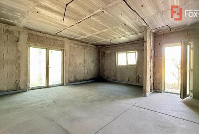 Duplex cu 3 camere cu Canalizare în Albina - 10