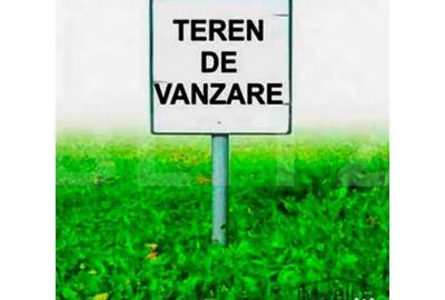 Teren de 7500 mp, în Central