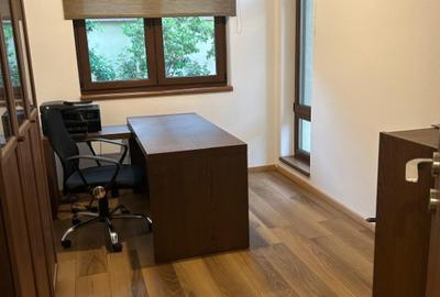 Casă cu 5 camere cu Teren 221 Mp în Obor - 9