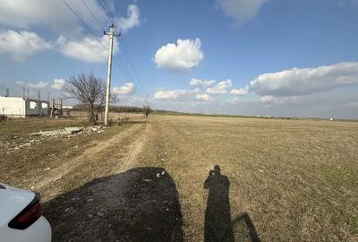 Spațiu comercial, în Cârcea - 2