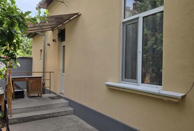 Casă cu 4 camere în Central - 5