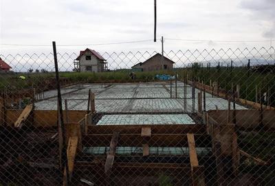 Teren intravilan cu proiect , autorizatie de constructie si fundatie in zona spi - 6