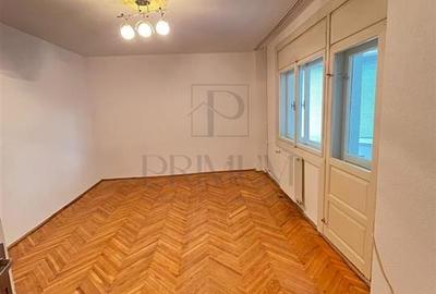 Dorobantilor- 2 camere, etaj 1, decomandat, centrala, boxa - 1