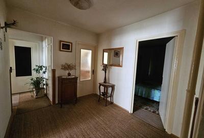 Apartament cu 4 camere decomandat în Dej - 2