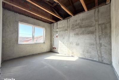 Casă cu 5 camere cu Teren 290 Mp în Central - 3