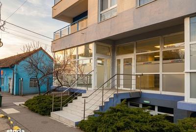 Spațiu comercial, de 52.5 mp, în Nufărul - 8