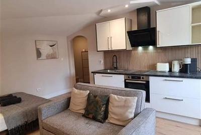 Apartament cu 2 camere semidecomandat în Central - 10