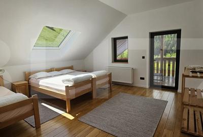 Proprietate de vanzare, cu 5 camere, 202 mp, statiunea de schi, SkiGyimes - 4