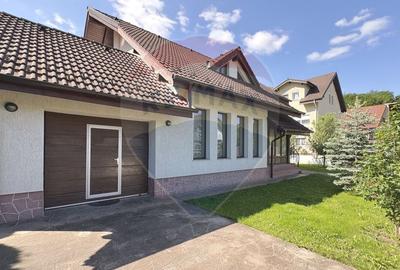 Casă individuală cu 4 camere cu Teren 742 Mp în Noua - 1