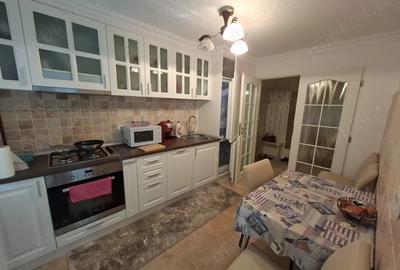 Inchiriez apartament Arad - 2