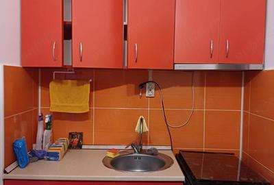 Garsonieră semidecomandată în Podu Roș