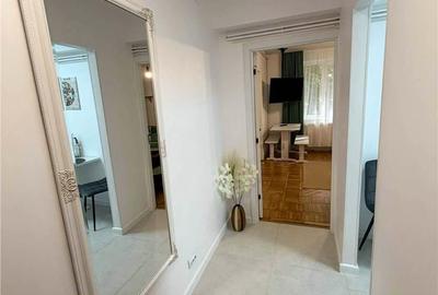 Apartament cu 2 camere decomandat în Cornișa - 4