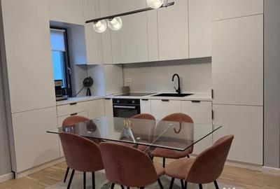 Apartament cu 3 camere decomandat în Central - 3