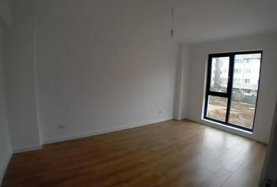 Apartament cu 3 camere decomandat în Titan - 10
