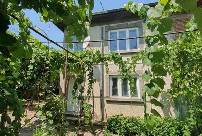 Casa de vanzare plus teren 1300mp - 5