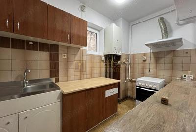 Piata Unirii; dormitor +birou;parcare privata si boxa (centrala proprie si ctr.) - 19