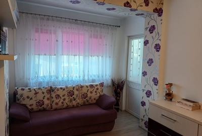 Garsonieră decomandată în Central - 3
