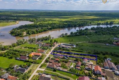 Teren intravilan de vanzare in Mandruloc - 17