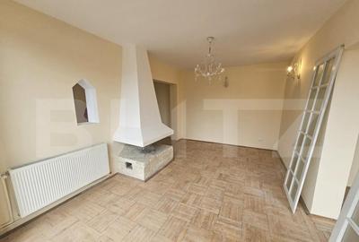 Apartament cu 2 camere semidecomandat în Hunedoara
