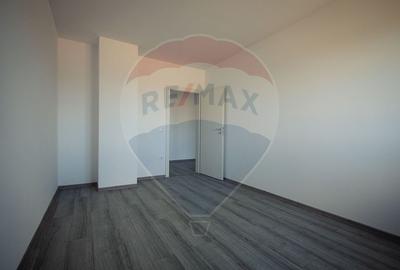 Apartament cu 3 camere de vanzare in zona Cetate COMISION 0% - 14