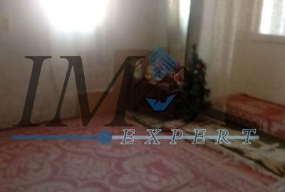 Casă cu 5 camere cu Teren 457 Mp în Central