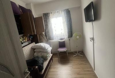 Apartament cu 3 camere decomandat în Central - 4