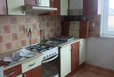 Apartament cu 3 camere nedecomandat în Cetate - 1