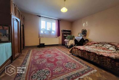 Casa cu teren de 842 mp, oras Lipova - 5