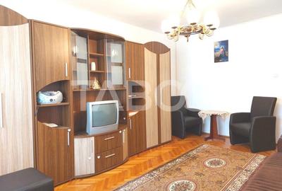 Apartament de inchiriat 3 camere decomandate parter zona Strand Sibiu - 2